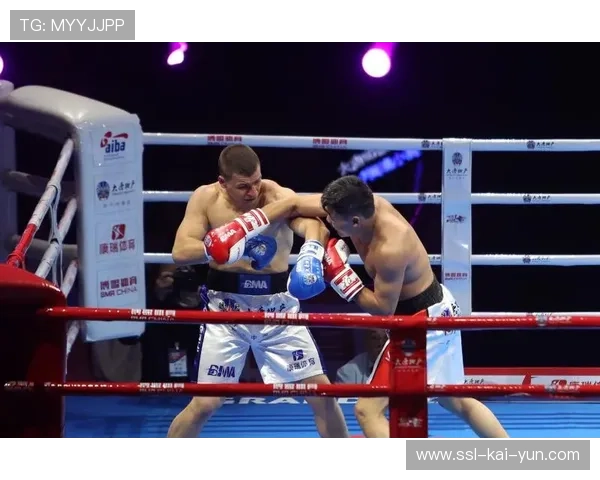 拳击裁判长解读新规 电子计分系统提升透明度