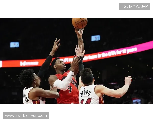 猛龙利用对手失误得分，转换进攻高效